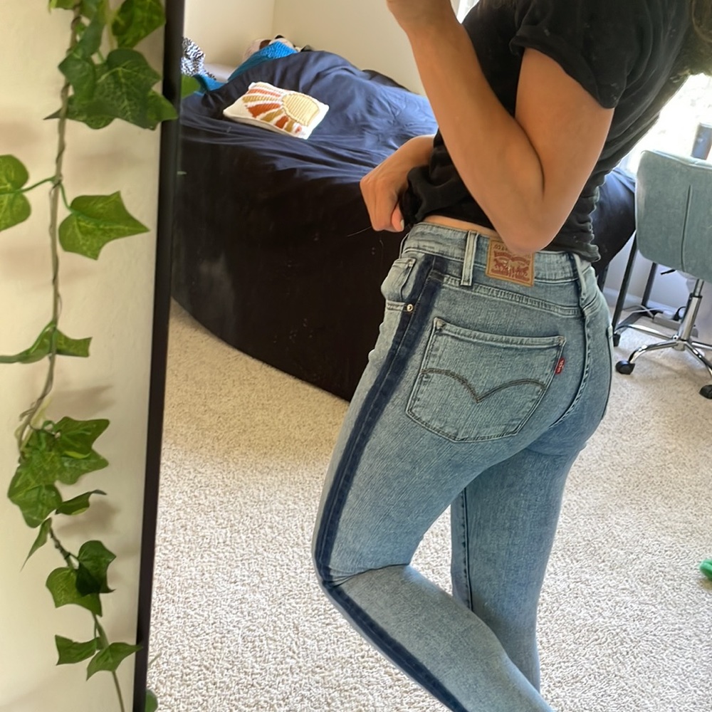 LEVI’S 721 stripe side panel jeans dark and light wash, high waisted